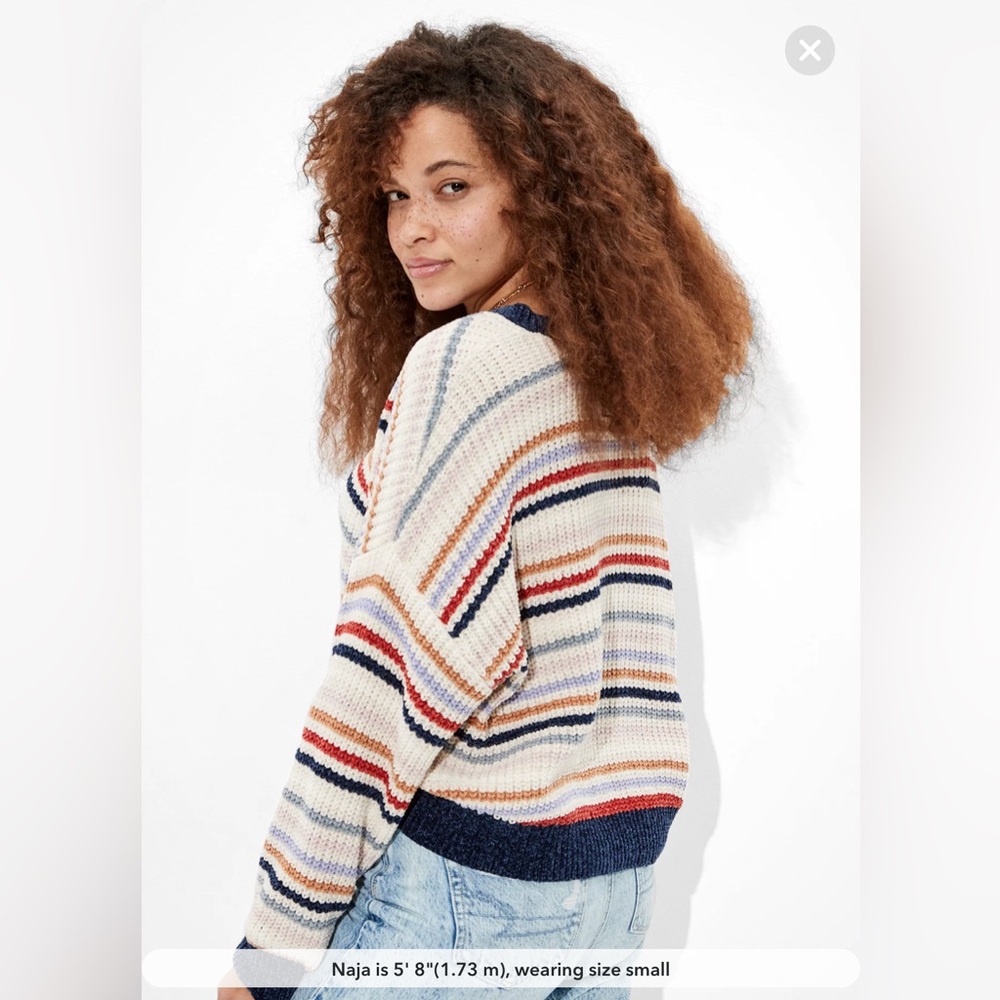 American Eagle Chenille Cropped V-Neck Sweater Size  M - Picture 2 of 7